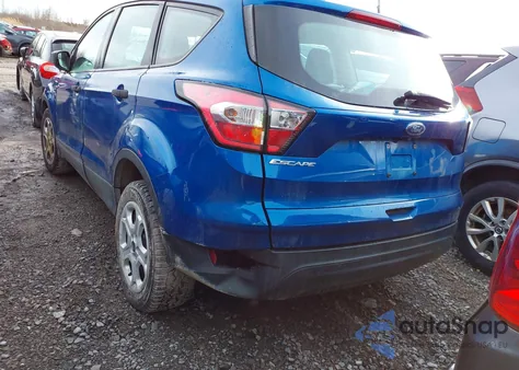 2017 Ford Escape S z USA, uszkodzony, nr VIN 1FMCU0F70HUD99725